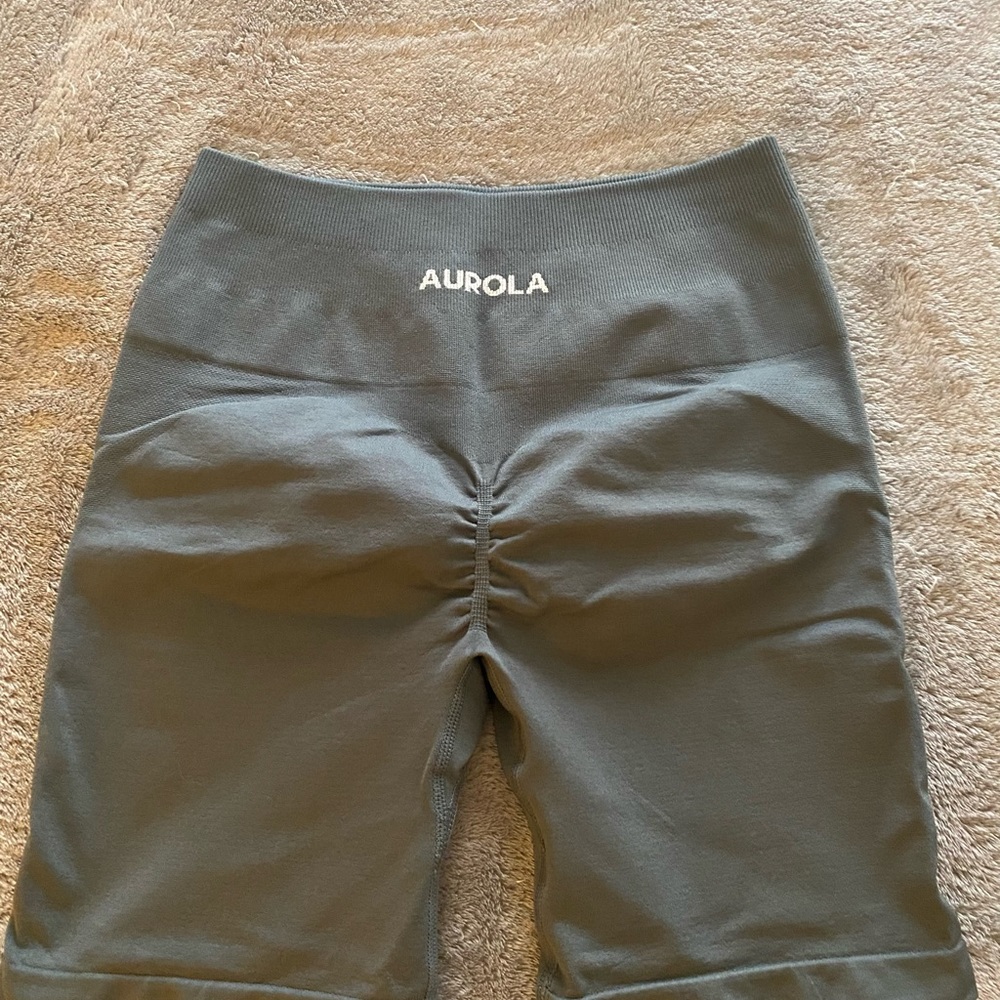 Aurola shorts SOLD